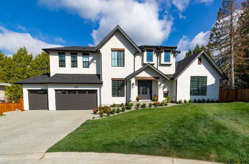 Gorgeous house protected by Arrow Exterminating home services in New York for long-term pest control